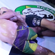Illustration for article titled Clueless Ref Nearly Allows MMA Fighter To Be Choked To Death
